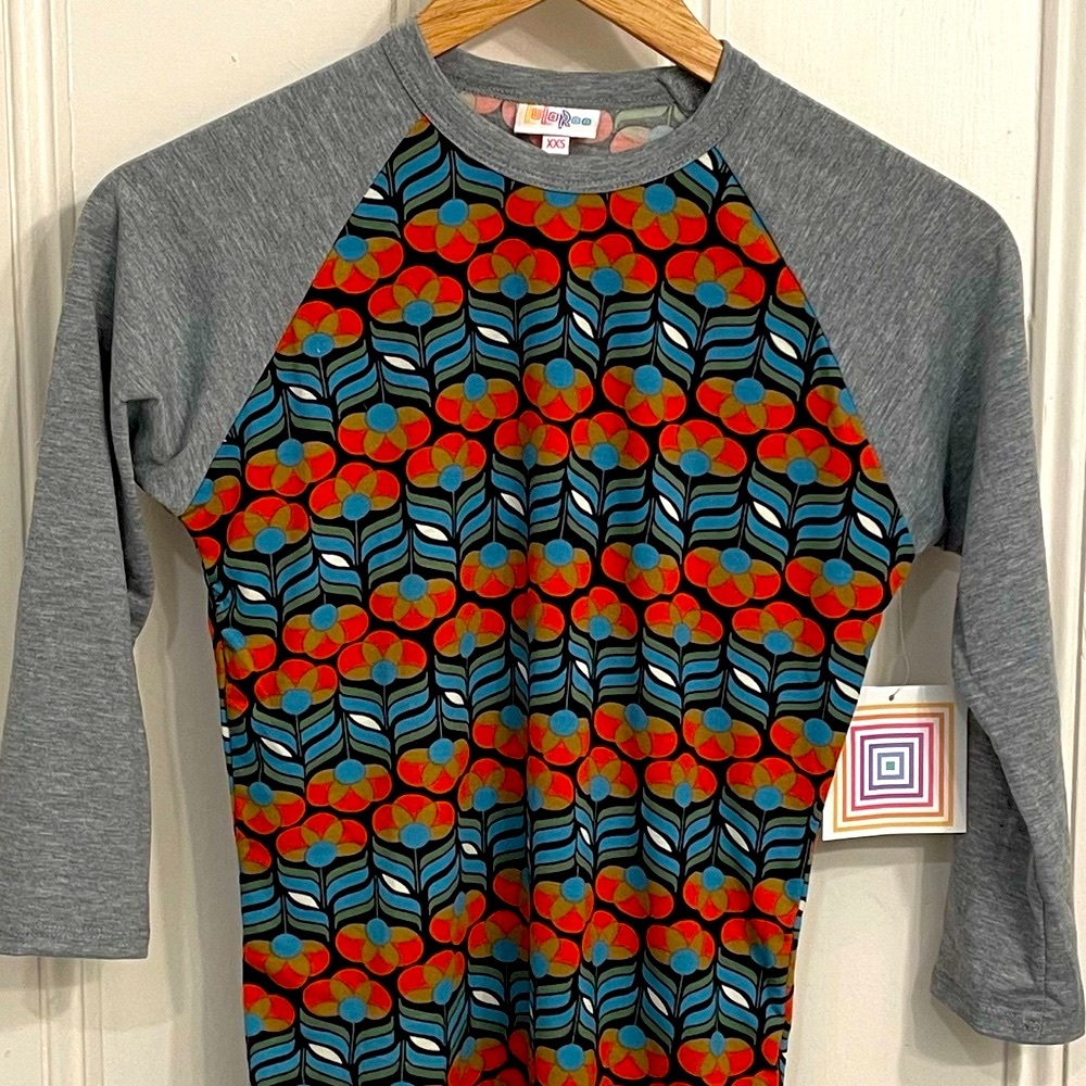 NWT LulaRoe Floral Randy t-shirt